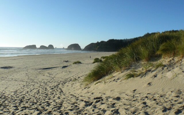Ecola Creek Lodge