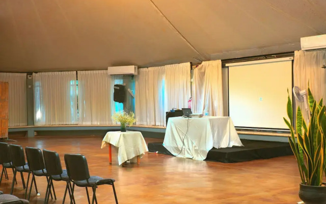 Neve Shalom
