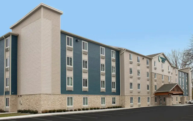 Woodspring Suites Lancaster North