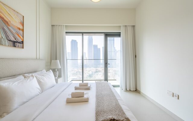 Eloquent Upscale with Breathtaking Burj