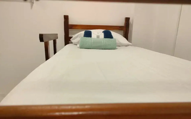 Hostel BARRA FUNDA LTDA