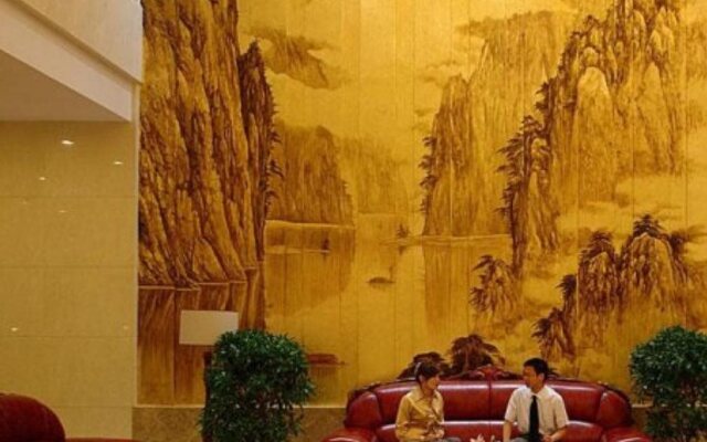 Dunhuang Golden Leaf Hotel