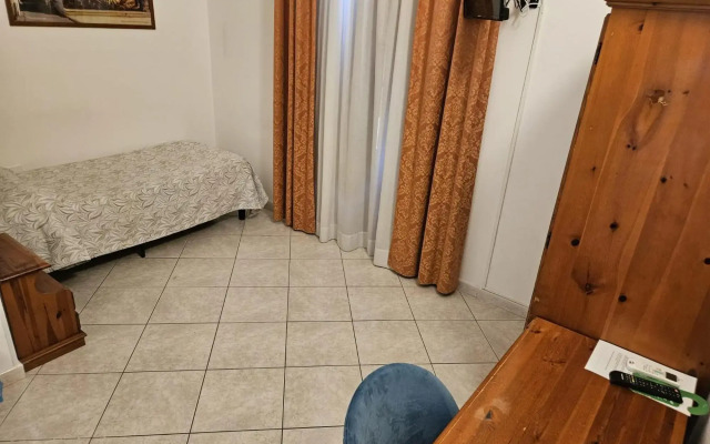 Hotel 4 Mori