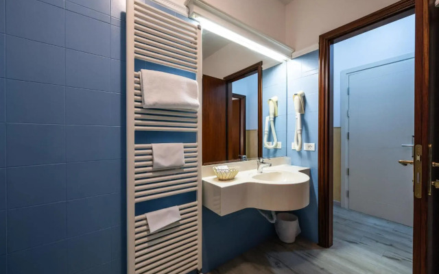 Hotel Diana