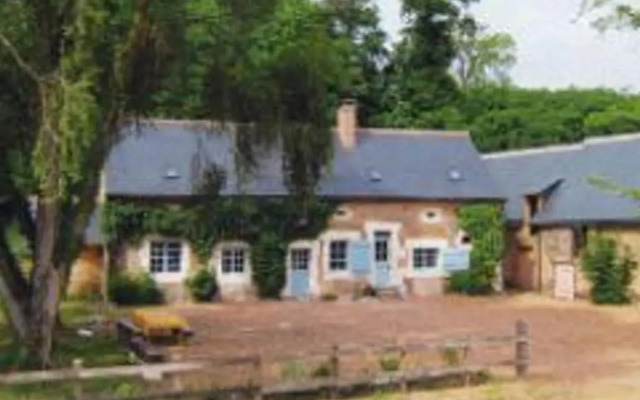 Gîte Saint-Pierre-du-Lorouër, 5 pièces, 8 personnes - FR-1-410-164