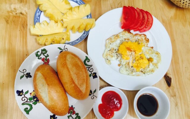 Hanah's Tiny Hanoi Homestay