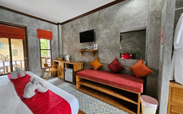Araya Boutique Hotel