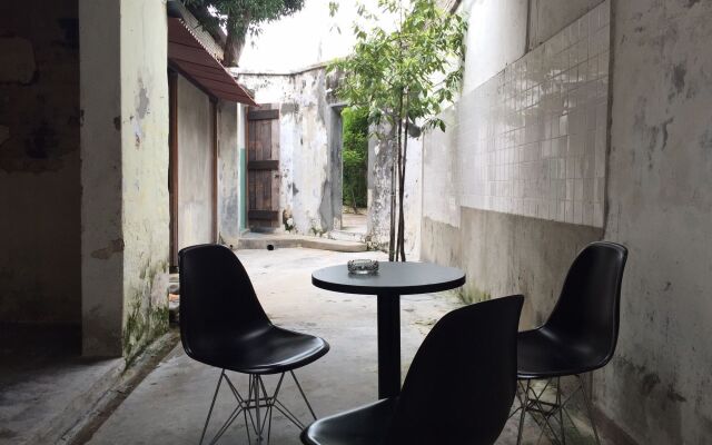 The Frame Guesthouse - Hostel