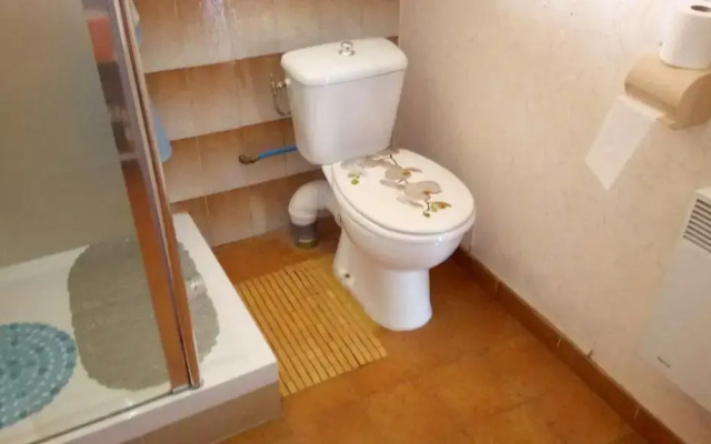 Aux pieds des montagnes