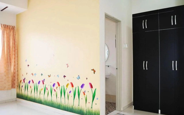 Garden Vacation Suite