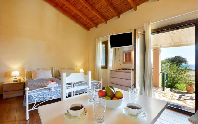 Renata Rooms & Studios