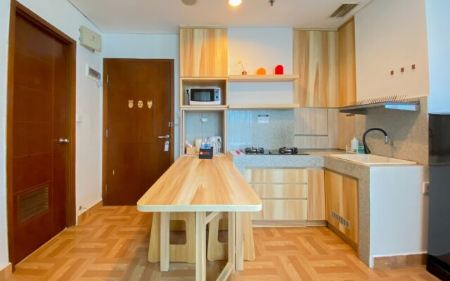 Great Location And Comfy 1Br Apartment At Capitol Park Residence