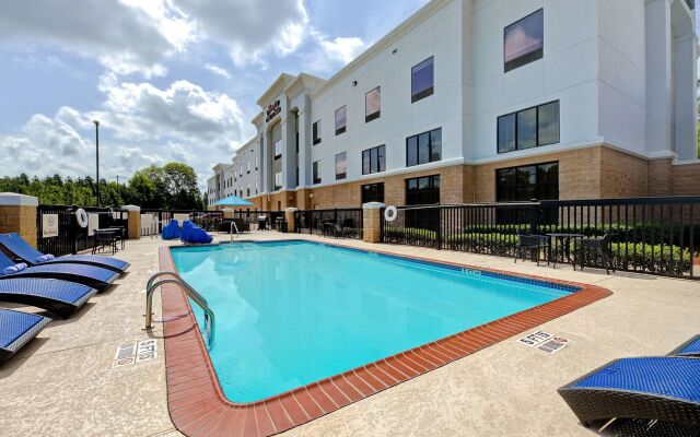 Hampton Inn & Suites Nacogdoches