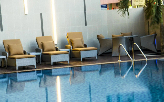 Nagoya Hill Hotel Batam