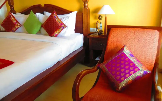 Old Lighthouse Bristow Hotel