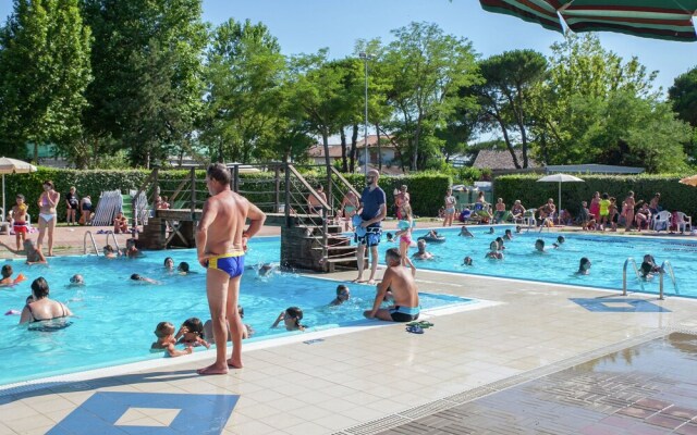 Modern Mobile Home in Cesenatico With Pool Near Seabeach