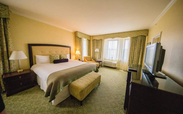 Omni Shoreham Hotel