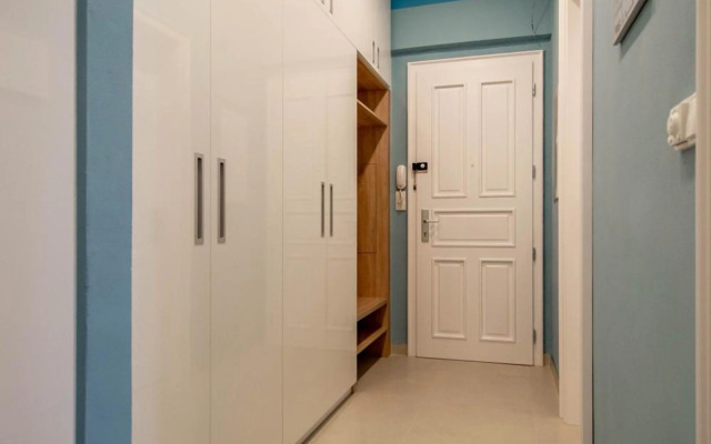 Ruterra Apartments by Cathedral