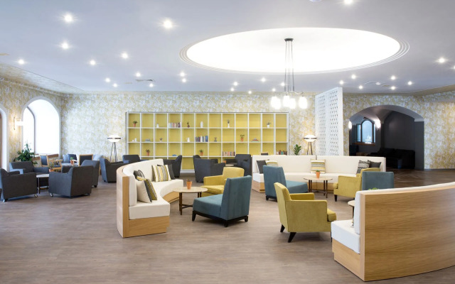 Eretria Hotel & Spa Resort