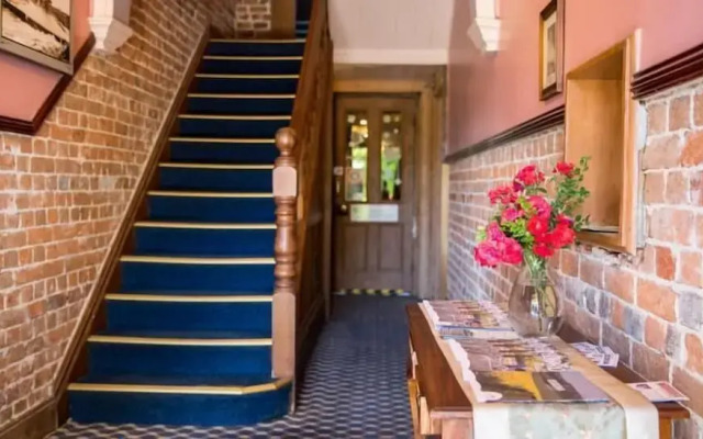 Boorowa Hotel
