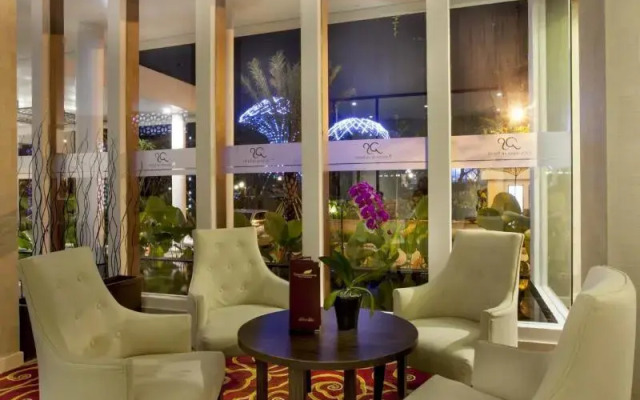 Padjadjaran Suites Resort & Convention Hotel