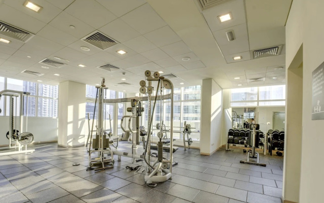 Stunning 2 BR in the heart of Downtown