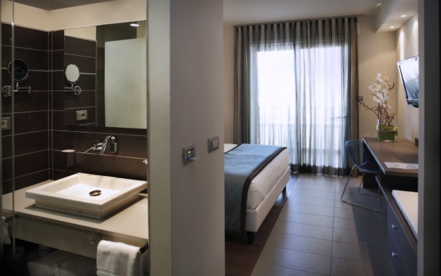 Yes Hotel Touring & SPA