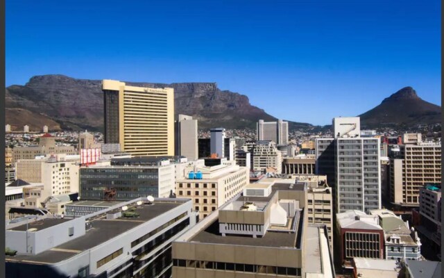 CBD Luxury Apartment