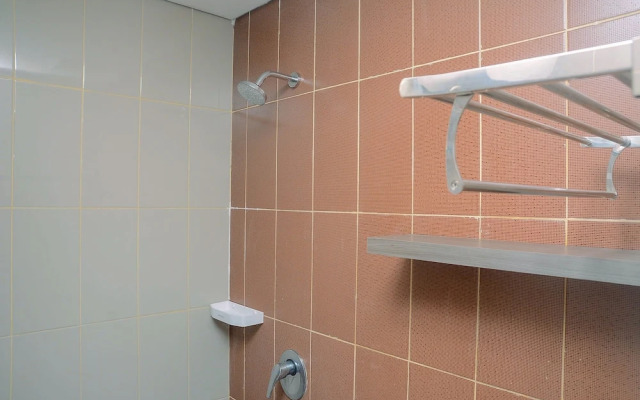 Comfy Strategic 1BR Apartment Atlanta Residence near Universitas Indonesia