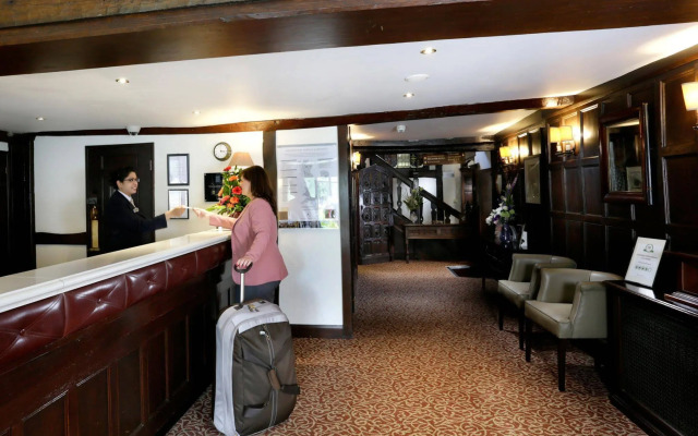 Macdonald Alveston Manor Hotel & Spa