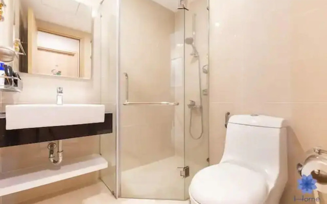 Botanica Orchard Luxury Near Airport