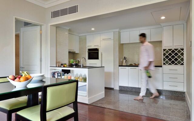 Lakeside Chalet - Mumbai, Marriott Executive Apartments
