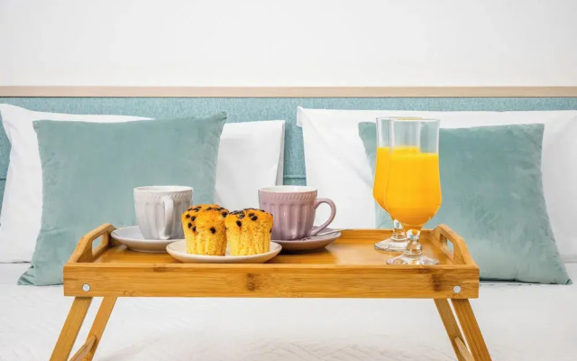 Athinais Suites