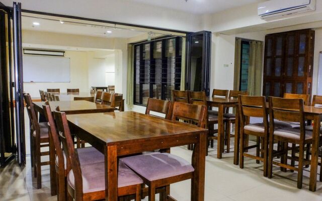 West Gorordo Hotel