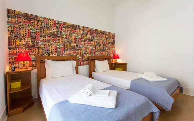 Bairro Alto Deluxe by Homing
