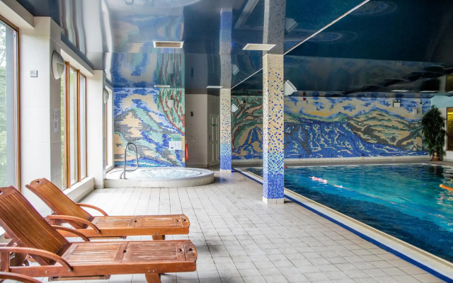 Falls Hotel & Spa