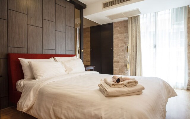 2A - 2 Bedroom Downtown Apartment With Shared Pool