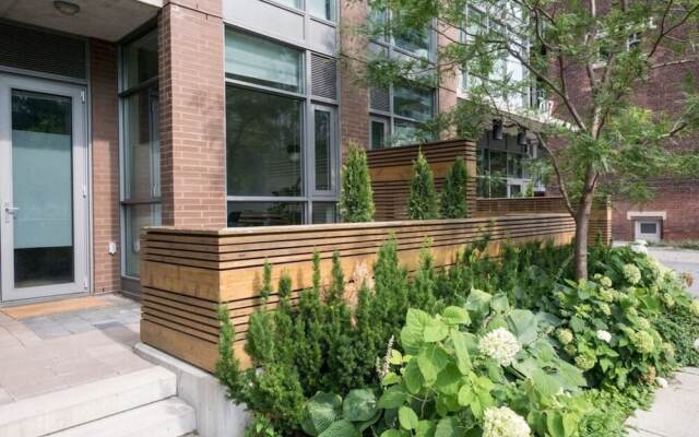 Dufferin Grove 1 Bedroom Loft Style Condo