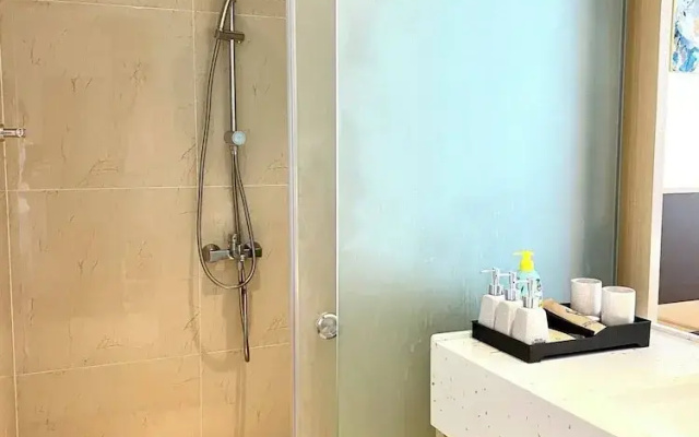 EMS HOUSE Sea View Apartment - The Arena Cam Ranh