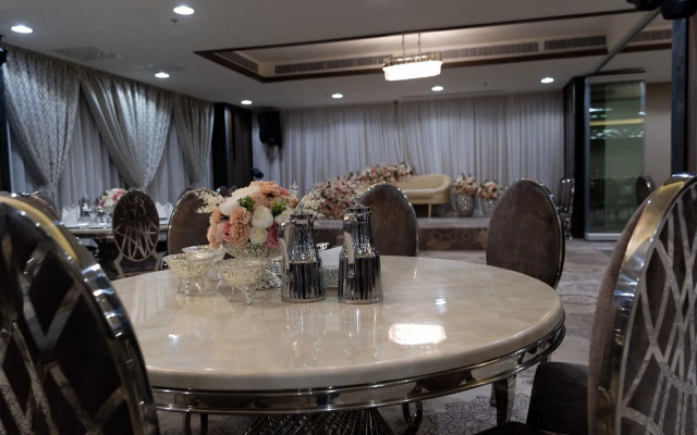 White Diamond 3. Al Nuzha