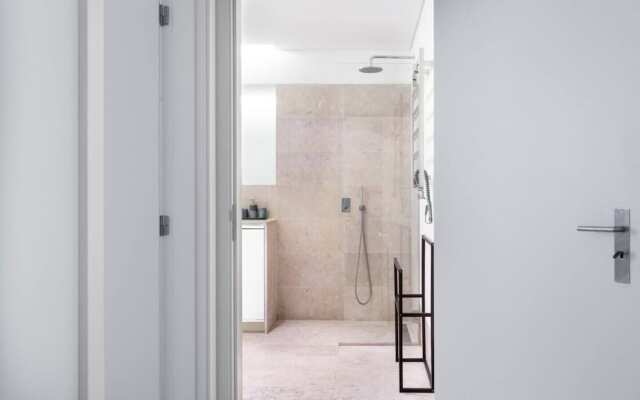 Modern Terrace Apartment Rentexperience