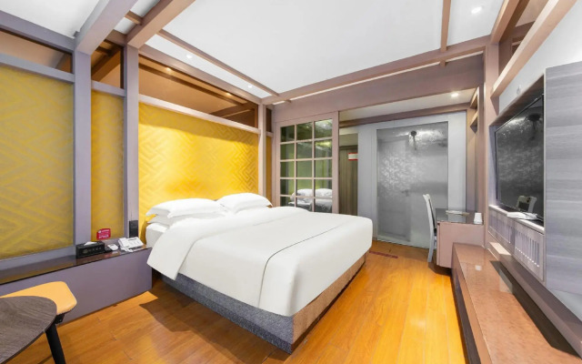 Fucheng Business Hotel