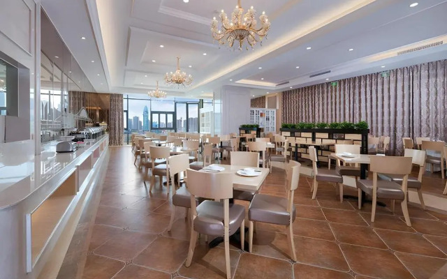 Vienna International Hotel (Chongqing Jiangbei Airport Terminal 3)