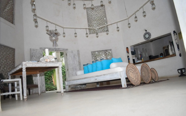 The Villa Luxury Suites Hotel