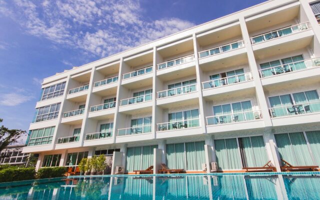 The Pano Hotel And Residence