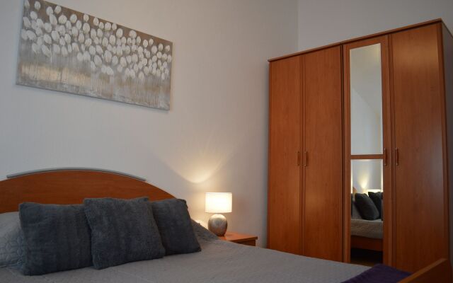 Apartment Tome - sea view : A1 Tisno, Island Murter
