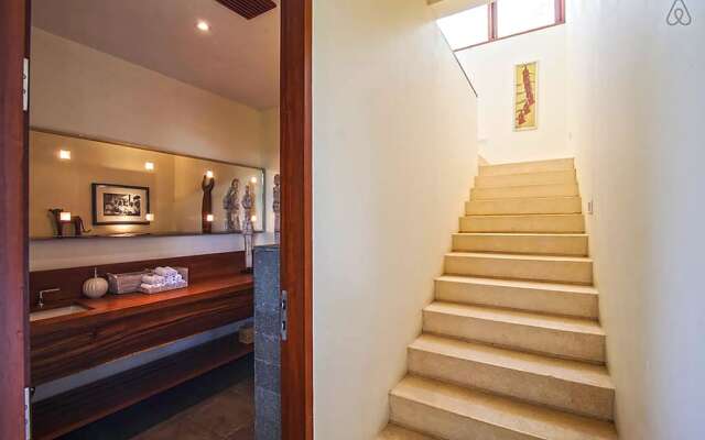 The Colonnade by Exotiq Villa Holidays
