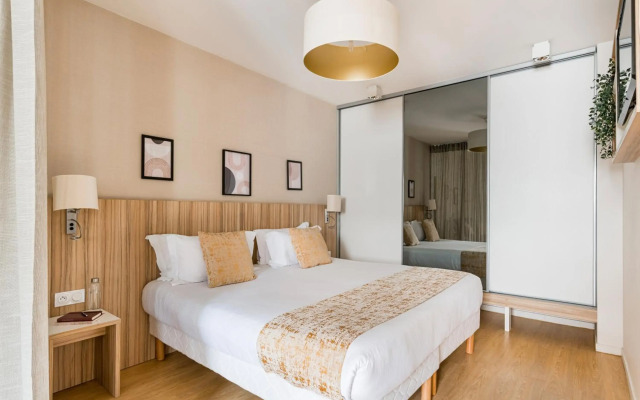 Q7 Lodge Lyon 7