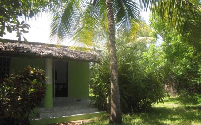 Beach Front Nicky Villa - Watamu Beach