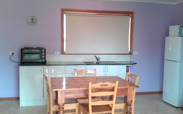 Lyrabendi Farmstay